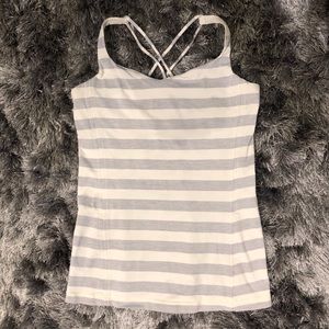 Lululemon Free To Be tank in Gray & White size 8